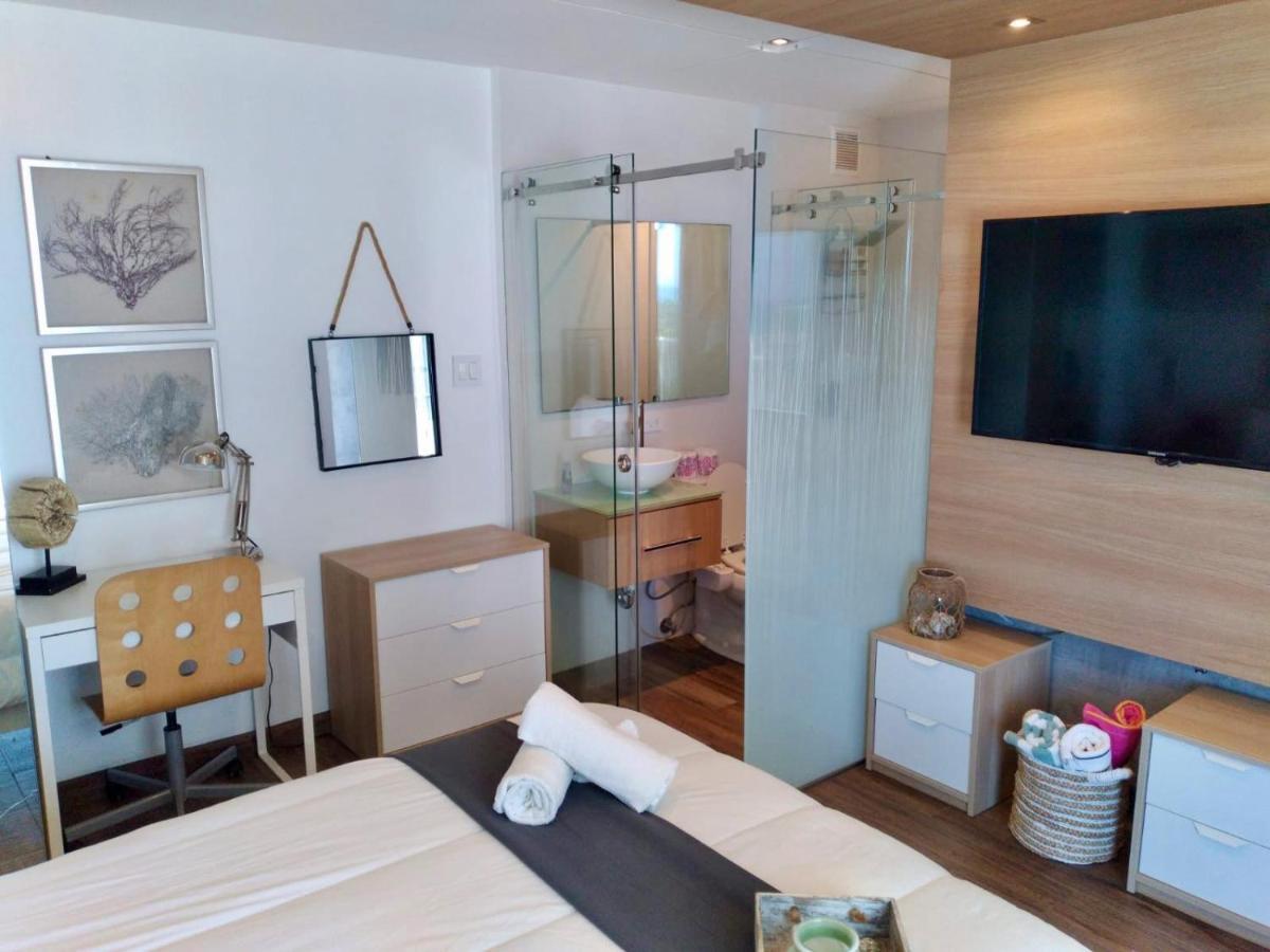 Pr Rentals Beach Front Penthouse A 604 Сан-Хуан Екстер'єр фото